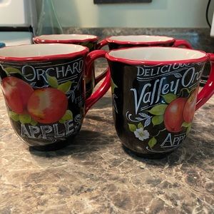 Cracker Barrel coffee mug set